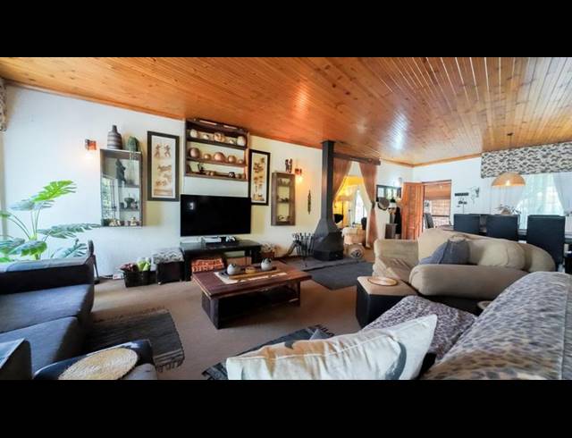 4 BEDROOM HOUSE FOR SALE IN MERRIVALE